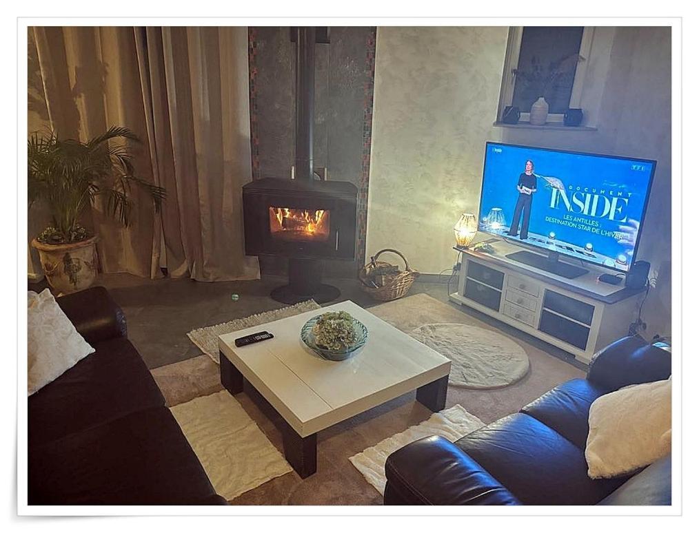 Superbe Appartement Au Coeur Du Jura Champagnole Ngoại thất bức ảnh